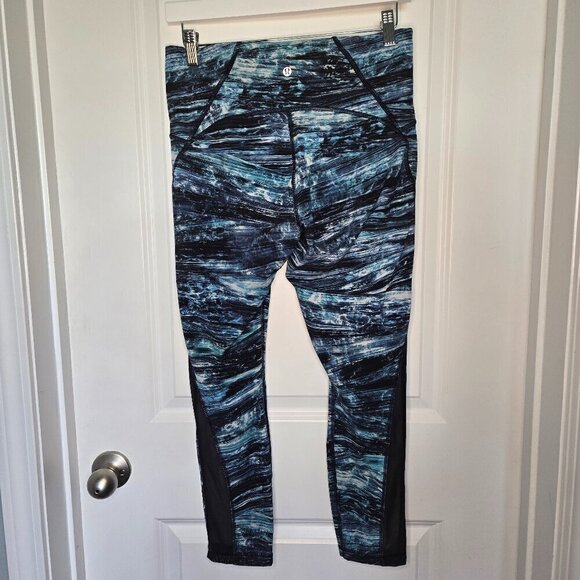 Lululemon Train Times 7/8 Pant *25" - 10 Shorelines Multi Blue / Black - Picture 4 of 6